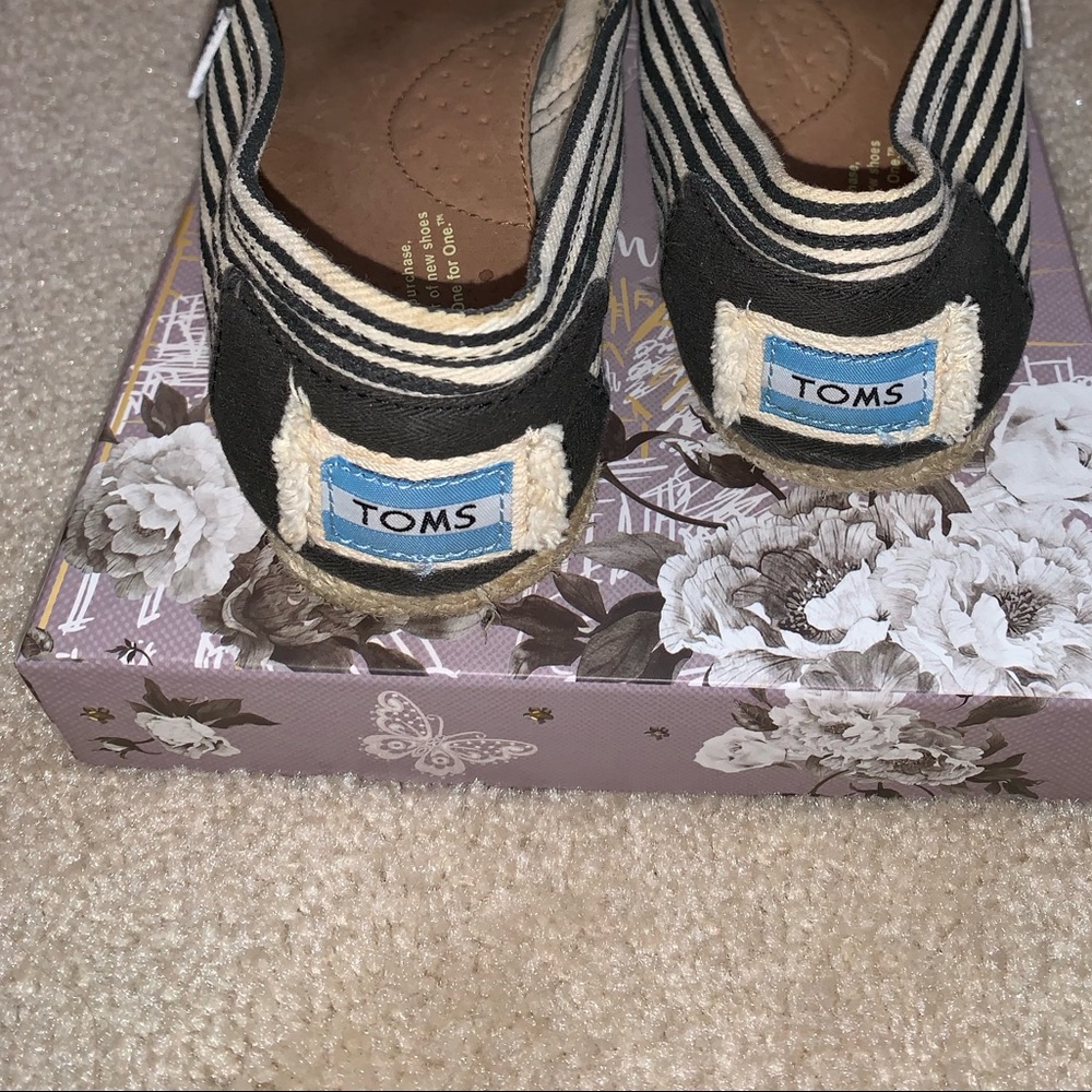 Toms Stripped-Solid Black - Picture 3 of 5